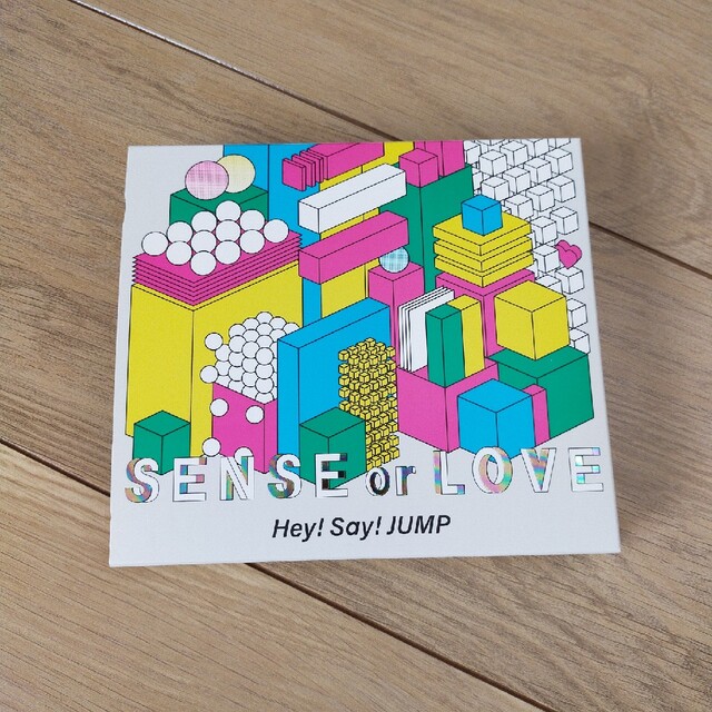 Hey! Say! JUMP(ヘイセイジャンプ)のななこさん専用 SESE or LOVE（初回限定盤）山田君の写真付♡ エンタメ/ホビーのCD(ポップス/ロック(邦楽))の商品写真