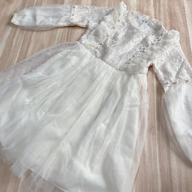 新品♪ フォーマル ワンピース レース チュール ビジュー 長袖 130 キッズ/ベビー/マタニティのキッズ服女の子用(90cm~)(ドレス/フォーマル)の商品写真