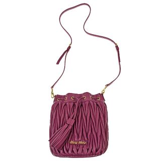 ミュウミュウ 巾着の通販 500点以上 | miumiuを買うならラクマ