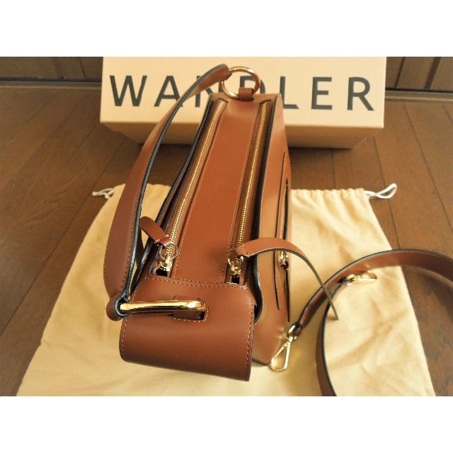 WANDRER YARA BAG ワンドラーショルダーバッグ - ショルダーバッグ