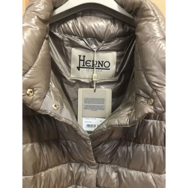 【新品】定価90200円★HERNO ヘルノICONICO  ダウン 40 モカ 2