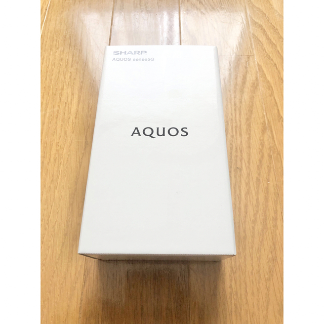 AQUOS(アクオス)のAQUOS sense5G ブラック 64GB SIMフリー  スマホ/家電/カメラのスマートフォン/携帯電話(スマートフォン本体)の商品写真