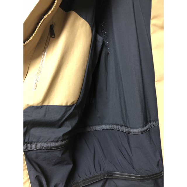 THE NORTH FACE(ザノースフェイス)のtaka様専用 ノースフェイス マウンテンジャケット NP61800 XL  メンズのジャケット/アウター(マウンテンパーカー)の商品写真