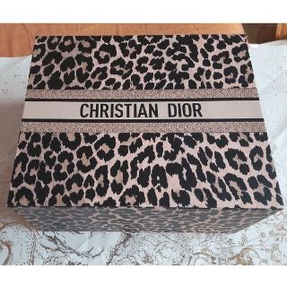 クリスチャンディオール(Christian Dior)のディオール　ギフトボックス ミッツァコレクション レオパード柄 限定非売品(ショップ袋)