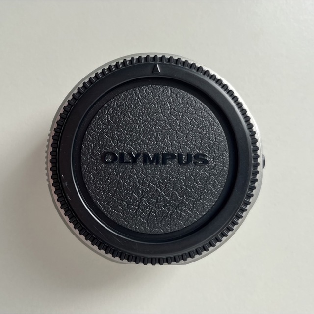 OLYMPUS(オリンパス)のOLYMPUSオリンパス マウントアダプターMMF-1 スマホ/家電/カメラのカメラ(その他)の商品写真