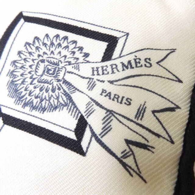 HERMES - HERMES エルメス カレ ミニスカーフ 1点 シルク100 HERMES - HERMES エルメス カレ ミニスカーフ 1点 シルク100