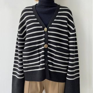 アパルトモンドゥーズィエムクラス(L'Appartement DEUXIEME CLASSE)の専用L'AppartementGOLD BUTTON V/N CARDIGAN(カーディガン)