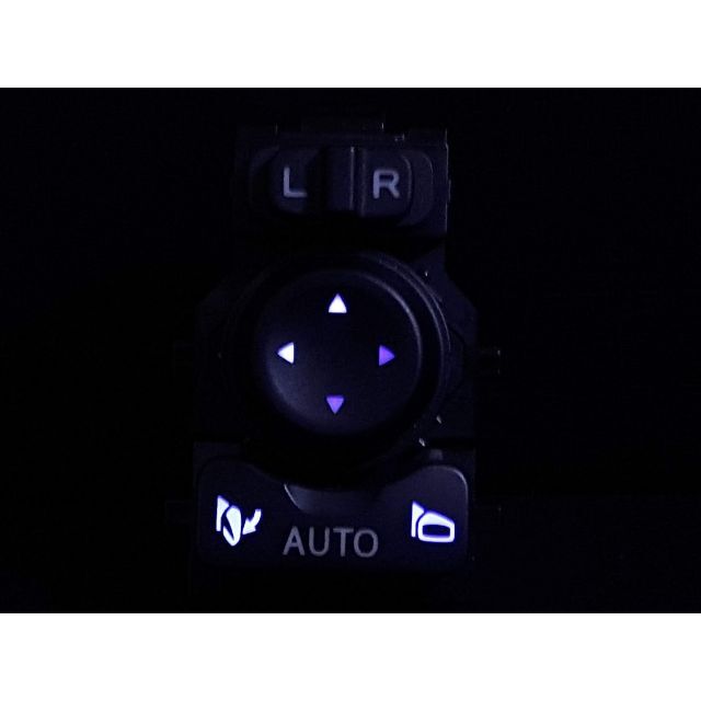 ダイハツ(ダイハツ)のタント LA650S ドアミラー操作スイッチ ７色LED打ち替え品 自動車/バイクの自動車(車種別パーツ)の商品写真