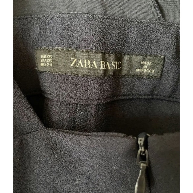 ZARA(ザラ)のザラ ZARA フリル オーバーオール サロペット ネイビー ボタン【XS】 レディースのパンツ(サロペット/オーバーオール)の商品写真