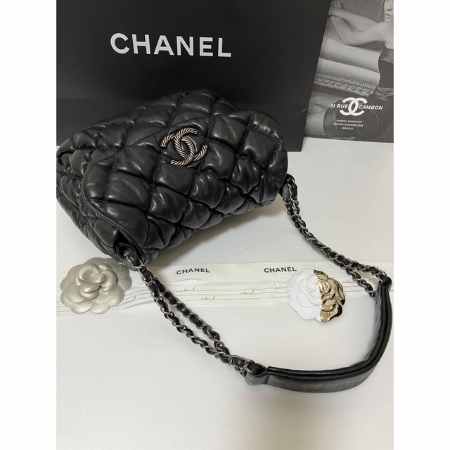 CHANEL(シャネル)の専用♡超美品★シャネル バブルキルト チェーンショルダーバッグ 正規品 レディースのバッグ(ショルダーバッグ)の商品写真