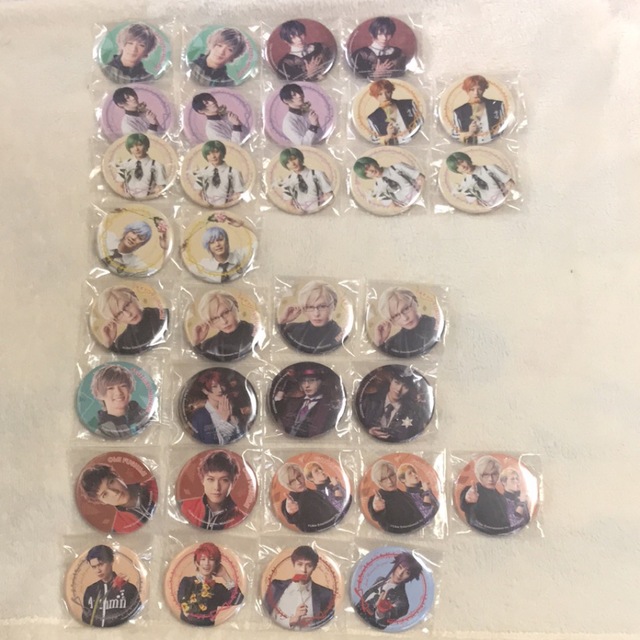 MANKAI STAGE A3! エーステ 缶バッジまとめ 高質 gredevel.fr-メルカリ