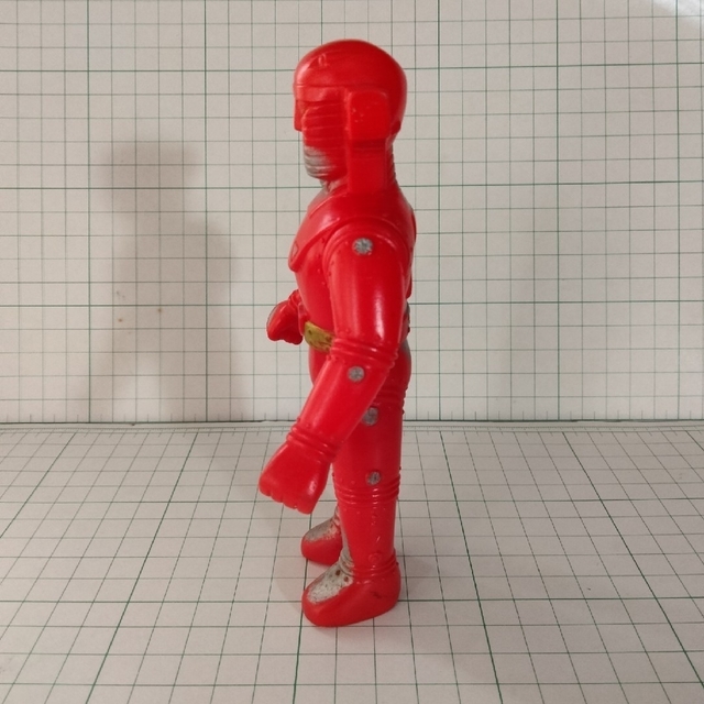 スーパーロボット・レッドバロン ソフビと当時のカード 昭和レトロの