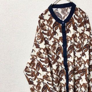 ナチュラルヴィンテージ(natuRAL vintage)のデザインシャツ 長袖 ノーカラー ペイズリー 太アーム ビッグシルエット(シャツ)