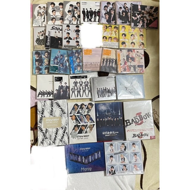春新作の SnowMan CD、DVD大量セット未開封入☆まとめ売り☆特典