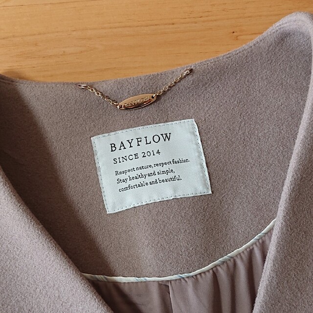BAYFLOW(ベイフロー)の値下げ)BAYFLOW ノーカラーVネックコート レディースのジャケット/アウター(ロングコート)の商品写真