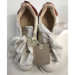 ザラキッズ(ZARA KIDS)のZARA KIDS 30サイズ(スニーカー)