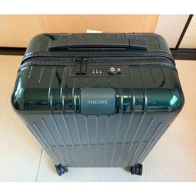 【新品未使用】RIMOWA ESSENTIAL LITE CABIN S 37L