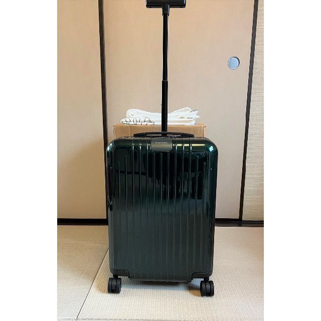 RIMOWA リモワ Essential Cabin S グリーン 機内持ち込み