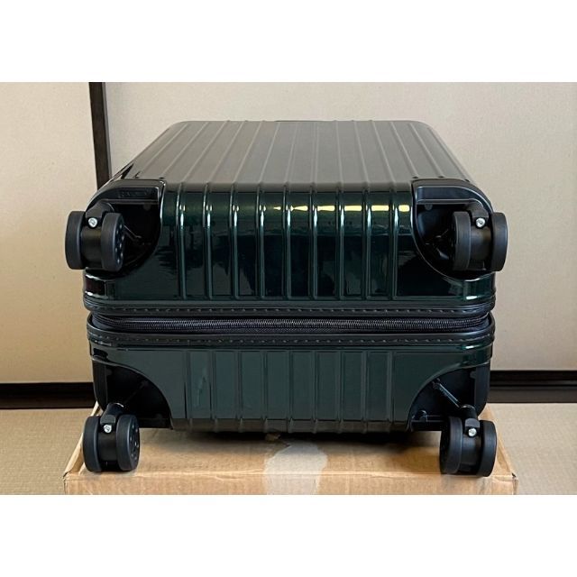 【新品未使用】RIMOWA ESSENTIAL LITE CABIN S 37L