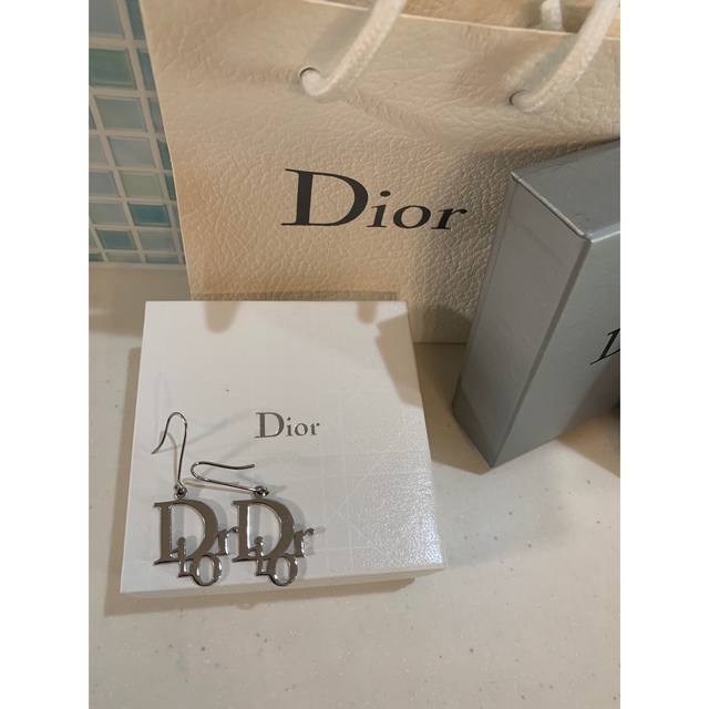 Dior(ディオール)のDior ピアス レディースのアクセサリー(ピアス)の商品写真