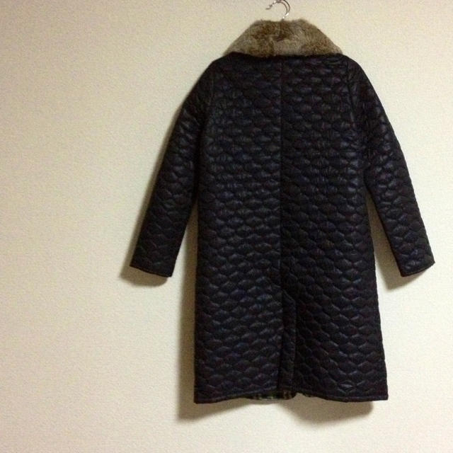 PAR ICI(パーリッシィ)のrelacher  キルティングコート レディースのジャケット/アウター(ロングコート)の商品写真