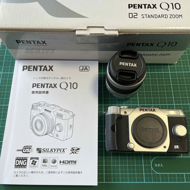 美品 PENTAX Q10 ズームレンズキット SILVER 3