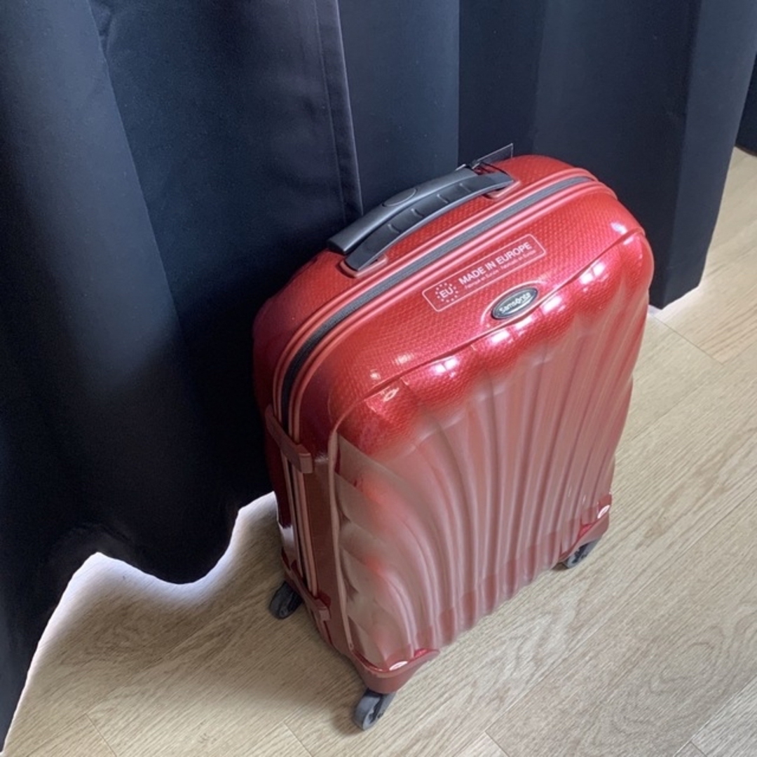 Samsonite(サムソナイト)の【新品未使用】【訳アリ】【サムソナイト】スピナー55　レッド 36L レディースのバッグ(スーツケース/キャリーバッグ)の商品写真