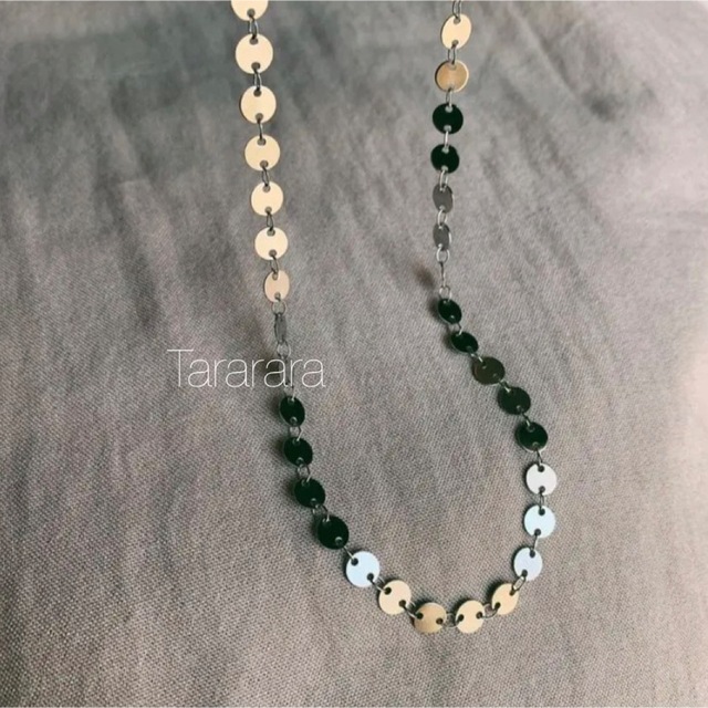 ●handmade round necklace●金属アレルギー対応 ハンドメイドのアクセサリー(ネックレス)の商品写真