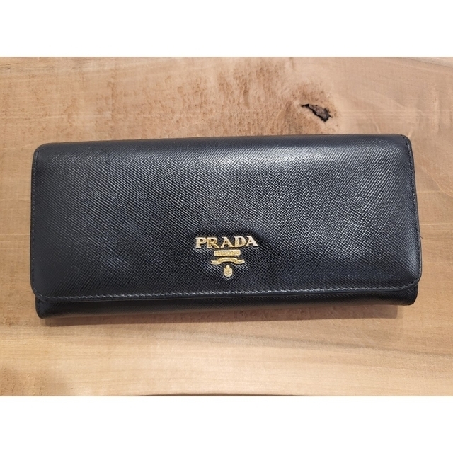 PRADA(プラダ)のPRADA　プラダ　サフィアーノ　長財布 レディースのファッション小物(財布)の商品写真