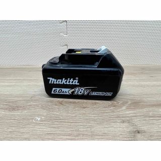 マキタ(Makita)のmakitaリチウムイオンバッテリー BL1860B 18V 6.0Ah(工具)