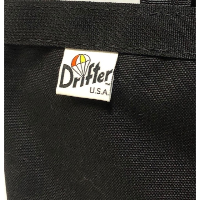 Drifter(ドリフター)のDrifter ドリフター トートバッグ ナイロン バッグ ブラック 黒 ジャー レディースのバッグ(トートバッグ)の商品写真