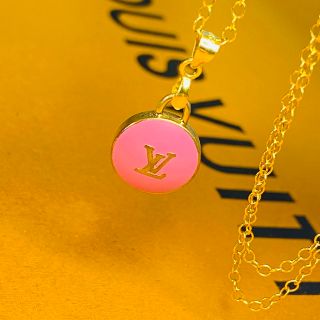 ルイヴィトン(LOUIS VUITTON)の【ルイヴィトン】モノグラムネックレス　純銀製の金18Kコーティングチェーン(ネックレス)