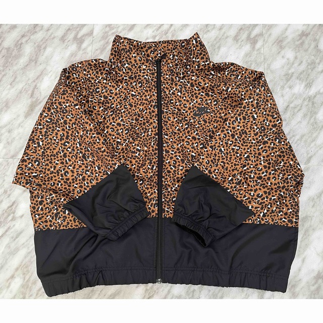 NIKE レディース ヒョウ柄ナイロンジャケット XL 美品 | フリマアプリ ラクマ