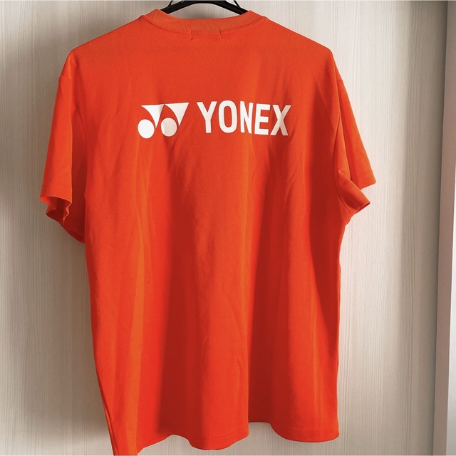 YONEX(ヨネックス)のヨネックス カラーTシャツ Lサイズ オレンジ 橙 エンタメ/ホビーのコレクション(その他)の商品写真