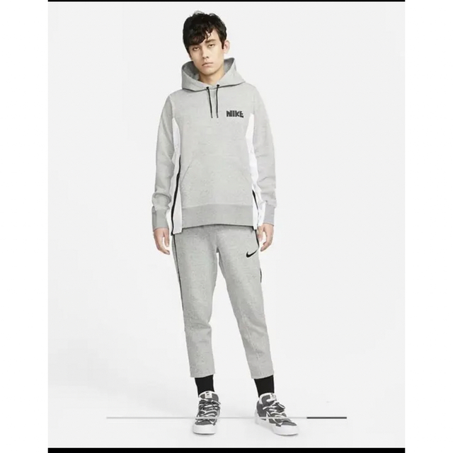 sacai(サカイ)の【ほぼ未使用】定価3.1万　NIKE sacai フリース パンツ スウェット メンズのトップス(スウェット)の商品写真