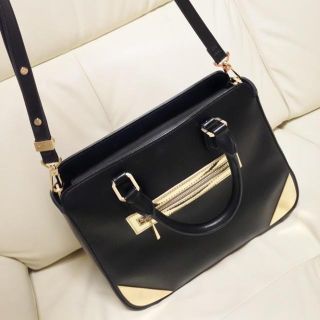 チャールズアンドキース(Charles and Keith)のチャールズ＆キース  バック(ショルダーバッグ)