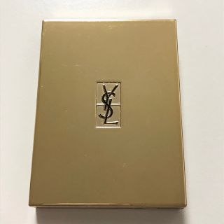 イヴサンローランボーテ(Yves Saint Laurent Beaute)のイヴ・サンローラン フェイスパウダー ケース(フェイスパウダー)