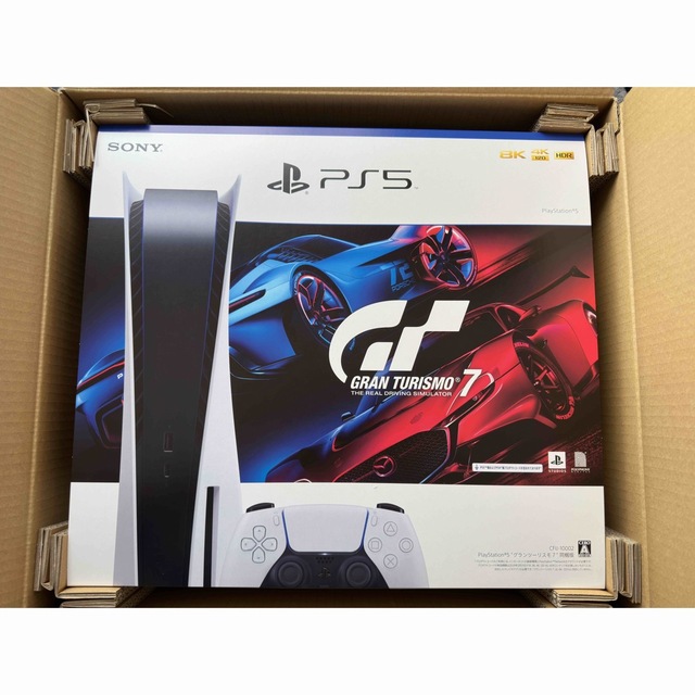 SONY(ソニー)のPlayStation 5 グランツーリスモ７ 同梱版 (CFIJ-10002) エンタメ/ホビーのゲームソフト/ゲーム機本体(家庭用ゲーム機本体)の商品写真