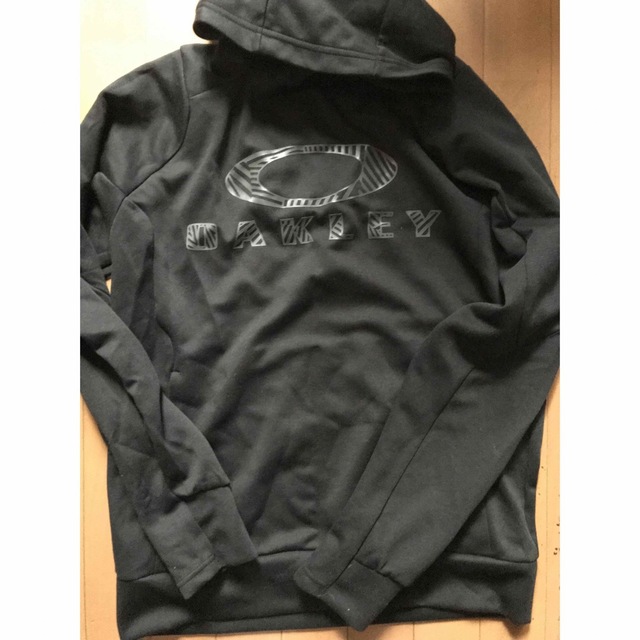 Oakley(オークリー)の値下げ OAKLEY hoodie Mens L メンズのトップス(パーカー)の商品写真