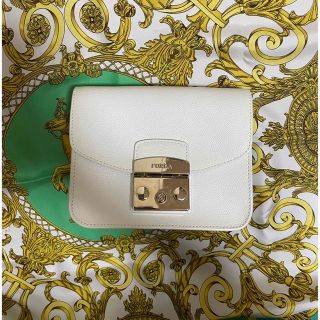 フルラ(Furla)のFURLA メトロポリス ホワイトバッグ(ショルダーバッグ)