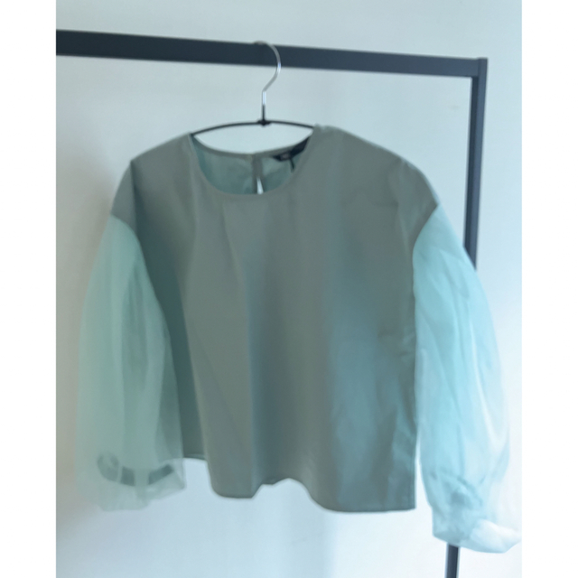 ZARA - myo様専用 新品未使用 ZARA 袖チュール☆ブラウスの通販 by