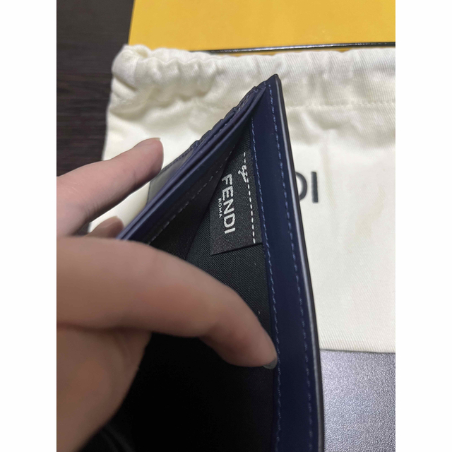 FENDI バッグバグス 二つ折り財布 新品未使用 2022人気の vnssct.com