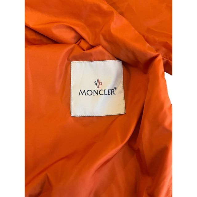 MONCLER(モンクレール)の超美品モンクレールウィンドブレーカーLサイズ メンズのジャケット/アウター(ナイロンジャケット)の商品写真