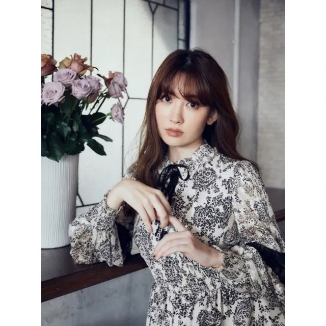 Her lip to(ハーリップトゥ)のハーリップトゥ winter floral long sleeve dress レディースのワンピース(ロングワンピース/マキシワンピース)の商品写真