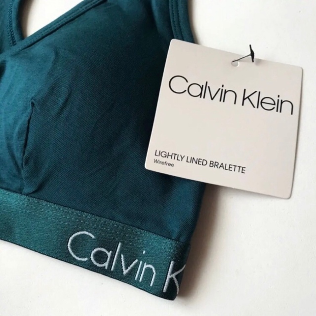 Calvin Klein(カルバンクライン)のレア 新品 下着 USA カルバンクライン ブラ ショーツ 濃いグリーン S レディースの下着/アンダーウェア(ブラ&ショーツセット)の商品写真