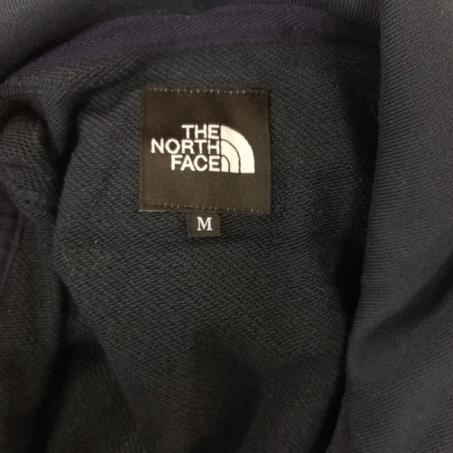 THE NORTH FACE(ザノースフェイス)のTHE NORTH　ザノースフェイス　スクエアロゴ　フルジップパーカー　Mサイズ メンズのジャケット/アウター(その他)の商品写真