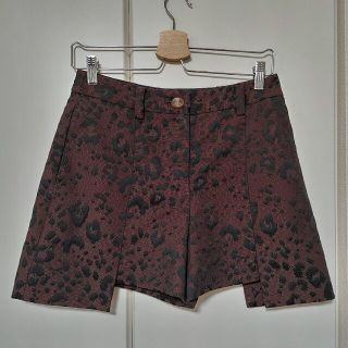 ヴィヴィアンウエストウッド(Vivienne Westwood)のショートパンツ（ヴィヴィアンウエストウッド）(ショートパンツ)