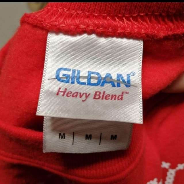 GILDAN 赤 スウェット 裏起毛 トレーナー USA古着 メンズのトップス(スウェット)の商品写真