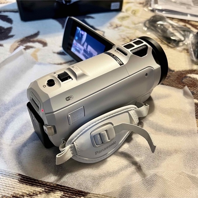純正バッテリ2個付属 Panasonic HC-VX992MS-W ホワイト