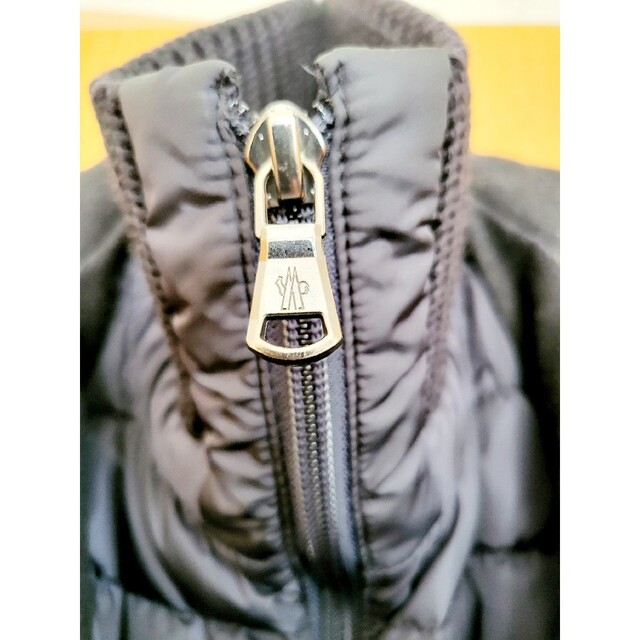 MONCLER(モンクレール)のMONCLER GIRAUDY サイズ0 美品 ダウンコート  ネイビー メンズのジャケット/アウター(ダウンジャケット)の商品写真